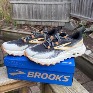 Brooks Cascadia 18 men’s size 10